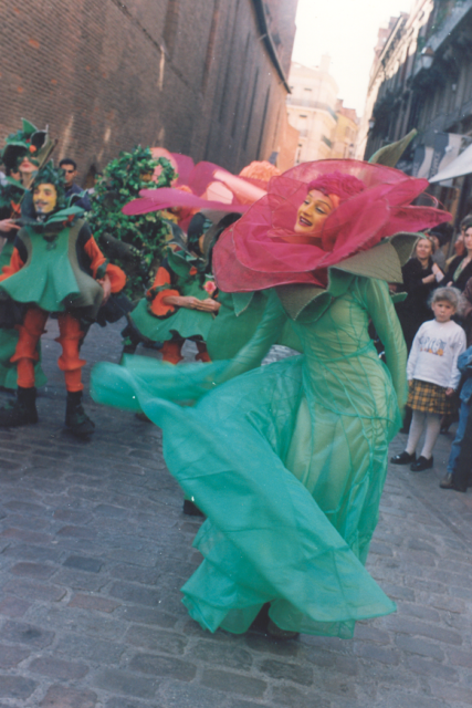 danse de la reine des fleurs